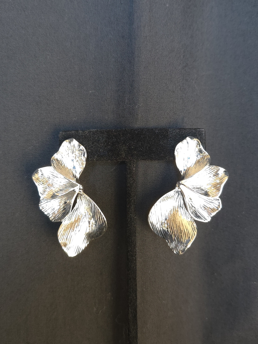Vintage Silver Floral Petal Drop Earrings